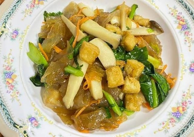 Vegan Pad See ew.